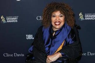 Addio a Roberta Flack cantante pop e soul di Killing me softly
