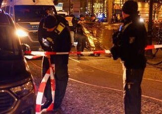 Attacco a Berlino accoltellatore e un richiedente asilo siriano di 19 anni