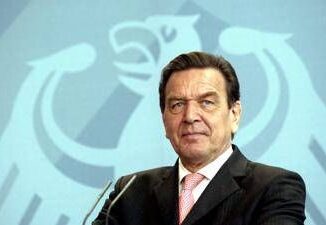 Germania ex cancelliere Schroeder ricoverato per un severo burnout