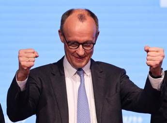 Germania, un giorno al voto: Afd seconda e per Cdu prova ‘Brandmauer’