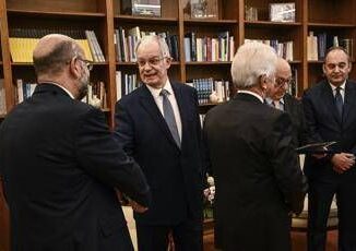 Grecia il Parlamento elegge Tasoulas nuovo presidente