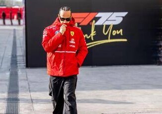 Hamilton Ferrari liconica copertina del Time per il matrimonio del secolo
