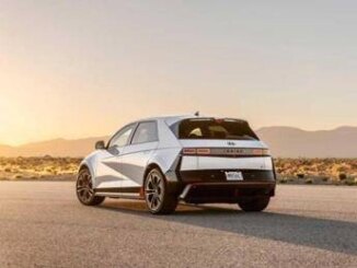Hyundai IONIQ 5 N, ai MotorWeek 2025 eletta migliore auto sportiva 3 Hyundai IONIQ 5 N ai MotorWeek 2025 eletta migliore auto sportiva