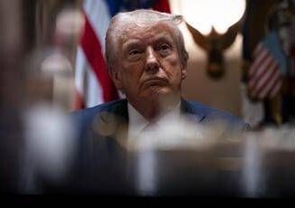 Trump Dazi al 25 per Ue. La replica Reagiremo subito