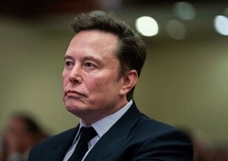 Trump primo no a Musk Non rispondete alla sua email