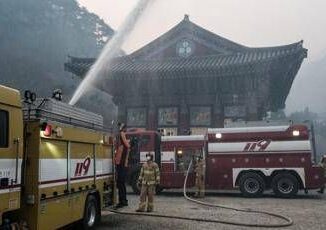 Caos incendi in Corea del Sud 24 morti e 27mila evacuati
