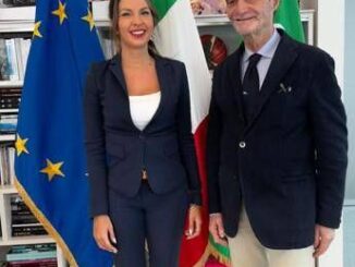 Claudia Conte presenta La voce di Iside a Terrazza Duomo a Milano