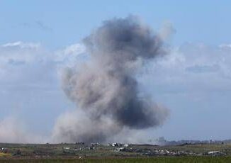 Gaza media Nuovi attacchi Israele oltre 70 morti e palazzi rasi al suolo