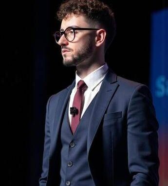 “Il 2025, anno di svolta per le criptovalute?”: Le recensioni di Marco Petralia sul mercato”
