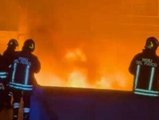 Incendi in stabilimenti Ostia lunedi linterrogatorio di convalida per il 24enne