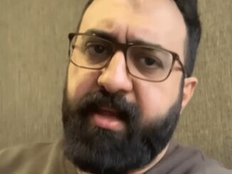 Iran cantante Mehdi Yarrahi punito con 74 frustate per brano contro il velo obbligatorio