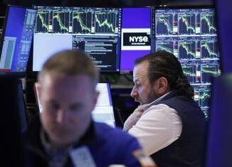 Lunedì nero di Wall Street, Nasdaq cede il 4%, Tesla chiude a -15% 3 Lunedi nero di Wall Street Nasdaq cede il 4 Tesla chiude a 15