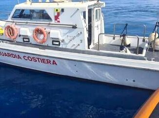 Napoli studentessa morta in gita dopo malore in traghetto. Giovedi lautopsia