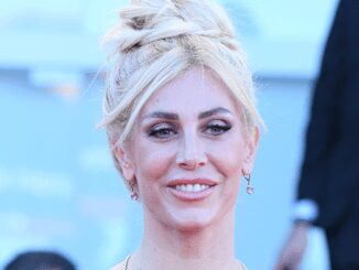 Paola Caruso a Verissimo chi e la showgirl ospite oggi il dramma del figlio Michele