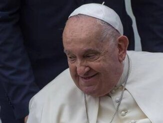 Papa Francesco Vaticano Stazionario lievi miglioramenti sulla parola