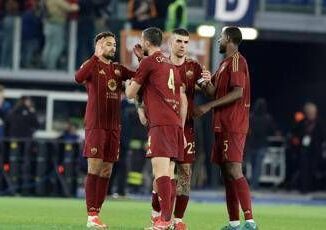 Roma Como 2 1 successo in rimonta per i giallorossi