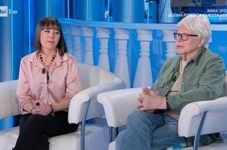 Sandro Giacobbe a Domenica In Non posso camminare sto sulla carrozzina. E toglie la parrucca