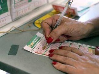 Superenalotto numeri combinazione vincente oggi 5 maggio