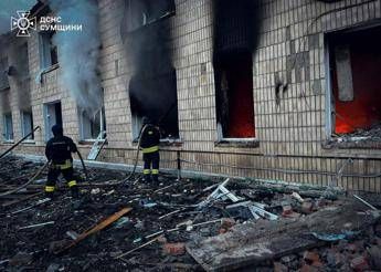 Ucraina, attacco russo su sito elettrico ferrovie. Trump: “Putin non ha chiesto stop armi Usa”