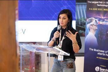 Veronica Pitea e l’indipendenza energetica come scudo contro le turbolenze economiche. “Serve formarsi ed informarsi”