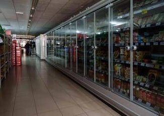 Blackout Spagna boom ricerche online quanto resiste cibo in frigo