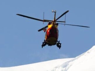 Cade in un crepaccio sul Monte Bianco morto sciatore italiano