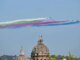 Carlo e Camilla da Mattarella Frecce Tricolori e Red arrows sorvolano il Quirinale