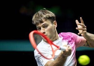 Cobolli vince il torneo di Bucarest, primo titolo Atp 2 Cobolli vince il torneo di Bucarest primo titolo Atp