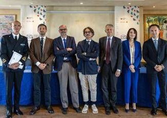 Confindustria Nautica e Federazione 1.200 studenti del Lazio alla giornata del mare