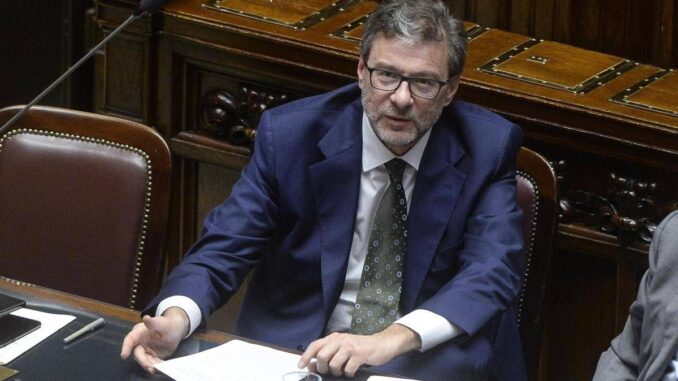 Giorgetti: “Denatalità influenza debito e crescita”