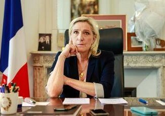 Marine Le Pen a congresso Lega Non cederemo mai a violazione della democrazia