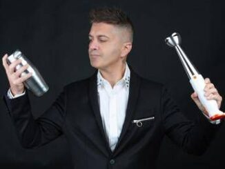 Michele Piagno inventore dei cocktail fluorescenti Ai giovani che vogliono diventare bartender dico studiate non copiate