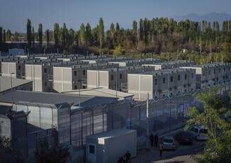Migranti Italia Albania Corte Ue Stati possono fare decreti su Paesi sicuri