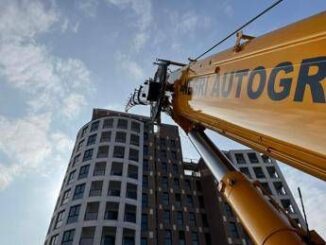 Negri Autogru Parma Noleggio autogru e piattaforme aeree innovazione e sicurezza in quota