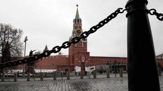 Russia, aperto caso per ‘riabilitarlo dal nazismo’: l’accusato ha 8 anni