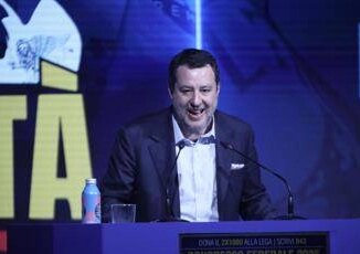 Salvini leader per acclamazione nel 2013 primarie con Bossi e nel 2017 con Fava