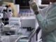 Tumori biopsia liquida e su tessuti cura mirata su doppio test migliora sopravvivenza