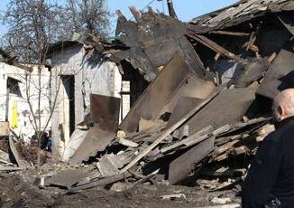 Ucraina raid Russia su citta natale Zelensky 14 morti e 50 feriti