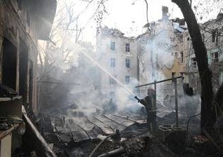 Ucraina tregua si allontana. Trump I russi bombardano come pazzi