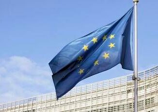 Ue risponde a Trump arrivano i controdazi al 25 in attesa di negoziare