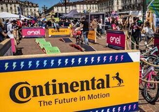 Ciclismo Continental Main Sponsor del Green Fun Village e Official Team del Giro E 2025