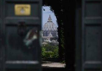 Conclave la fumata e bianca la Chiesa ha un nuovo Papa