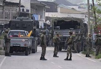 India attacca il Pakistan raid contro siti terroristici 26 morti