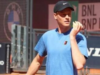 Sinner allenamento con Ruud tra lentusiasmo del Foro