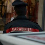Cagliari, caos al Brotzu: uomo tenta l’irruzione al Pronto Soccorso e danneggia una barella 1 carabinieri 1 150x150 8C4CvZ