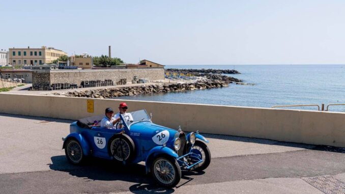 1000 miglia, rotta su Parma dopo accademia navale Livorno