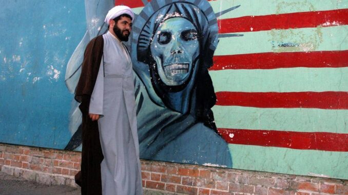Attacco Usa all’Iran, le opzioni per la rappresaglia di Teheran: i piani anti-Trump