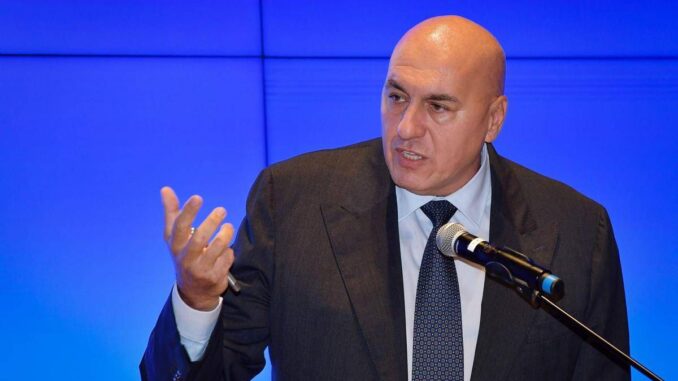 Crosetto: “Il mondo è cambiato, anche la Nato deve cambiare”