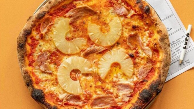 Dalla pizza all’ananas alla carbonara con panna, la top 10 dei ‘crimini in cucina’