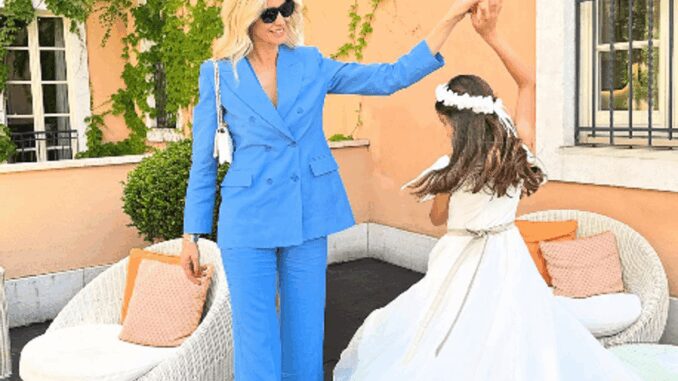 Elena Santarelli contro lo sharenting: “Se mostrassi mia figlia sui social guadagnerei il doppio”